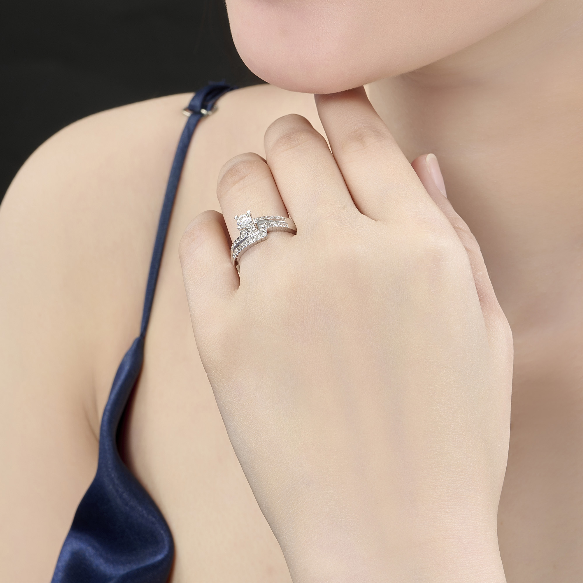 Nhẫn Kim cương Vàng 18K